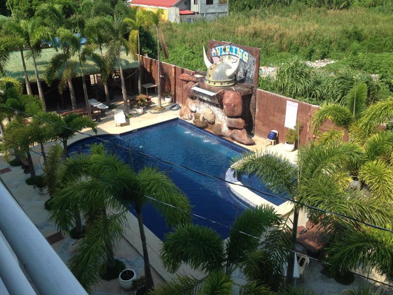 Viking Resort Olongapo Extérieur photo